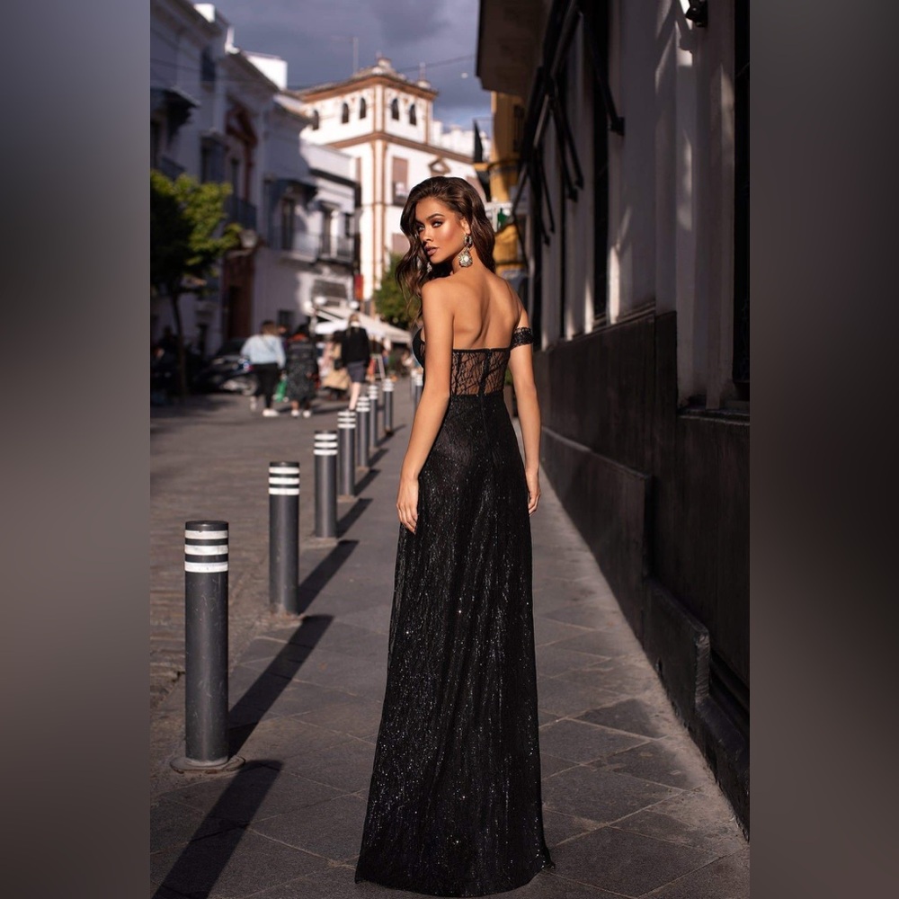 NWT ALAMOUR THE LABEL Ayelet Black Strapless Sweetheart Lace Formal Dress Medium - Picture 2 of 12